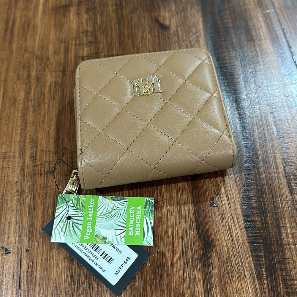 BADGLEY MISCHKA Tan Bi fold Wallet Quilted